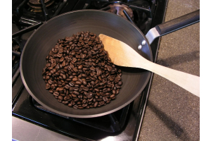 Hoe kan je thuis zelf koffie branden
