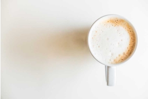 Flat White koffie maken? Bekijk dit heerlijke recept voor thuis!