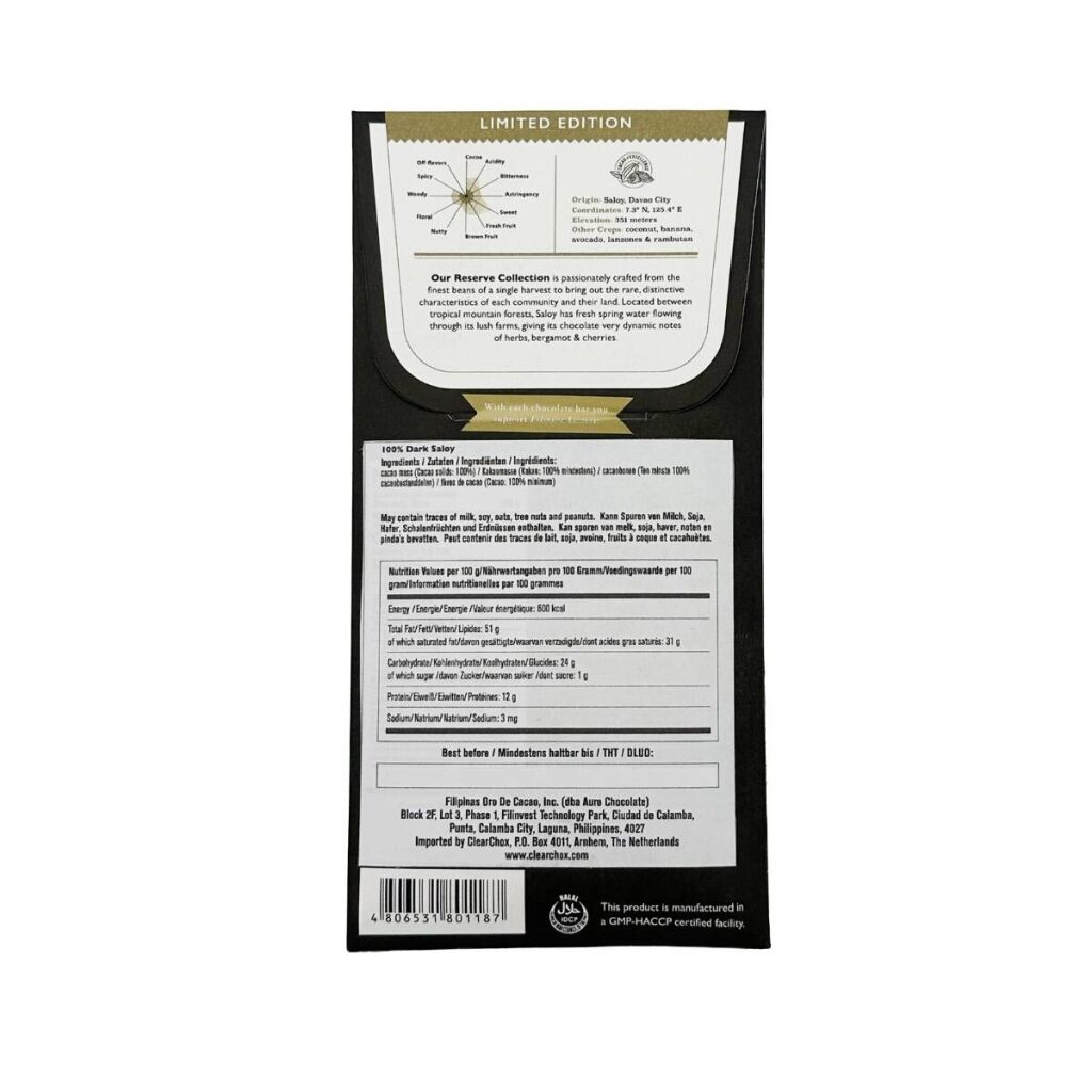 Een reep donkere chocolade in de smaak van saloy van het merk Auro